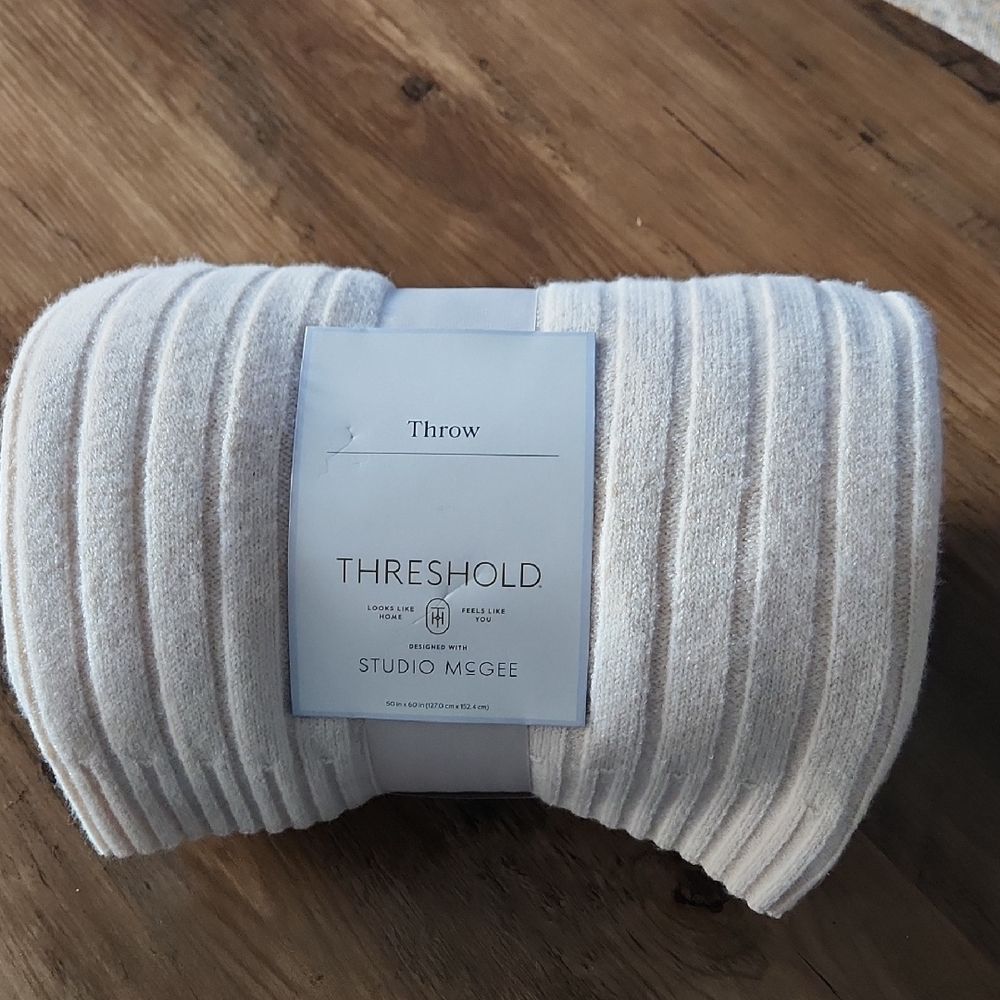 Threshold Studio McGee Ribbed Throw - Light Cream New
